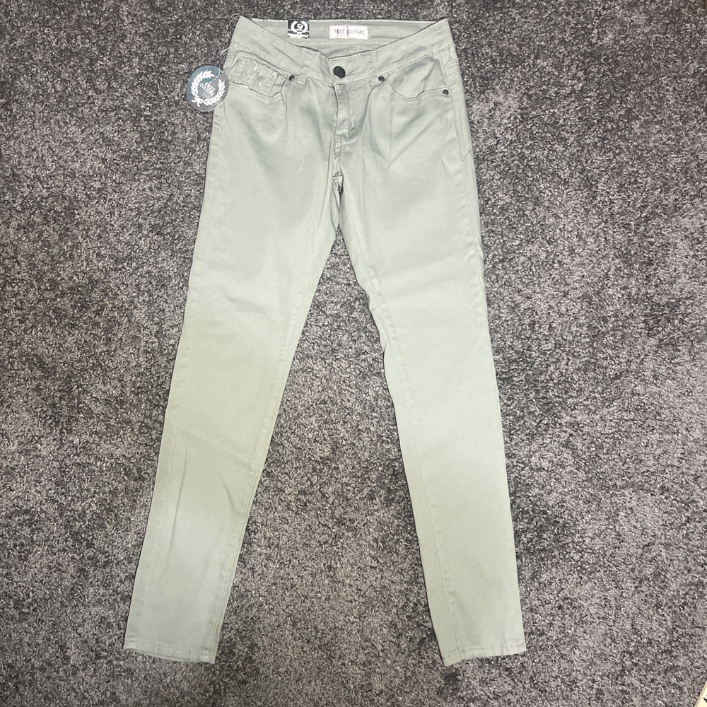 Free culture‎ sage green lace pocket pants size 5